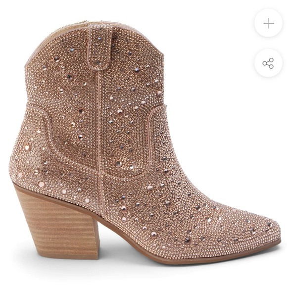Matisse Shoes - NWT Matisse Rhinestone Harlow Western Ankle Boot